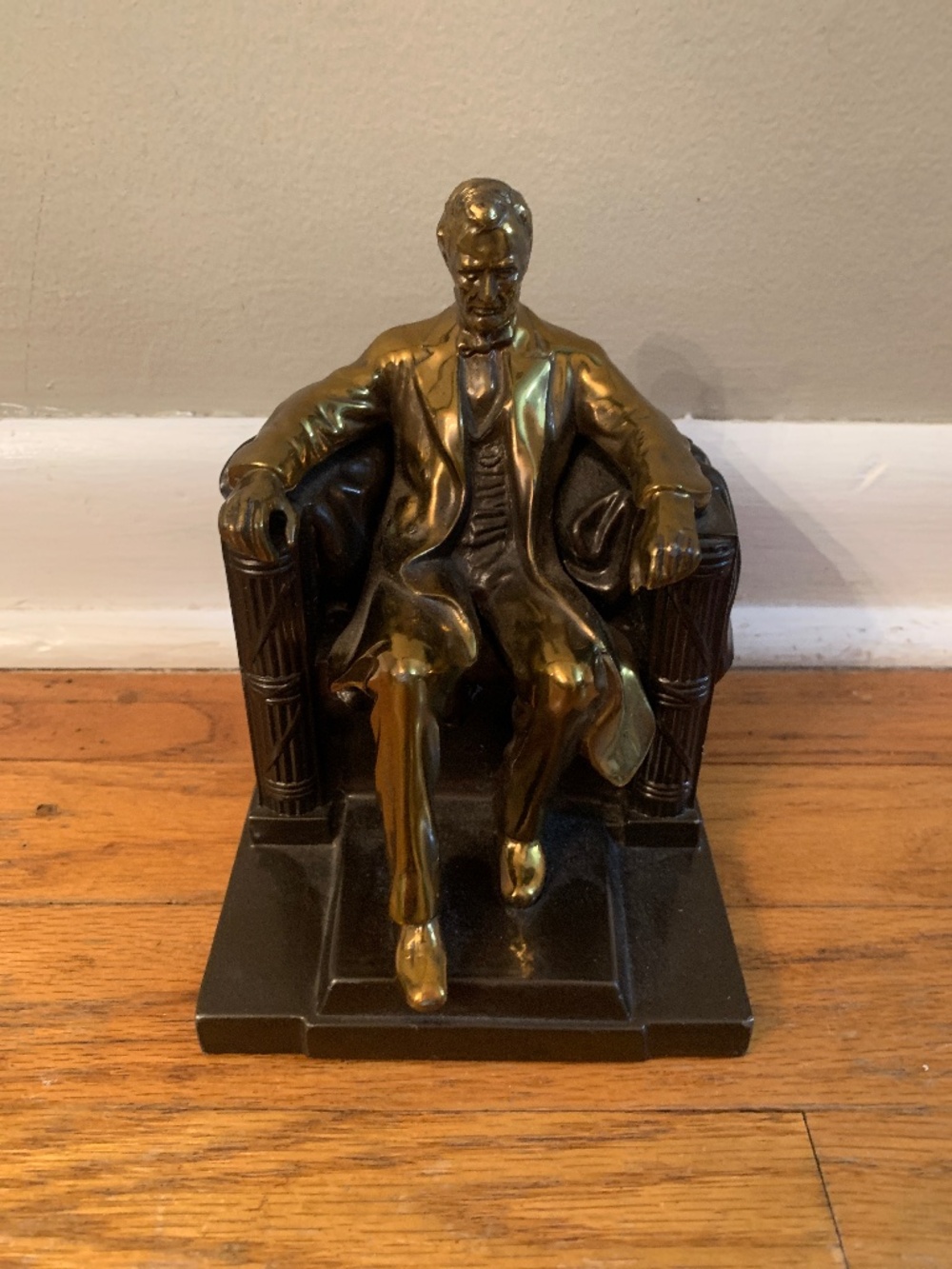 Vintage Abraham Lincoln Seated Statue